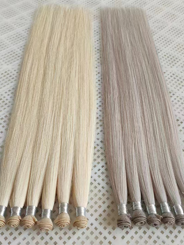 Hand-tied weft 02.jpg