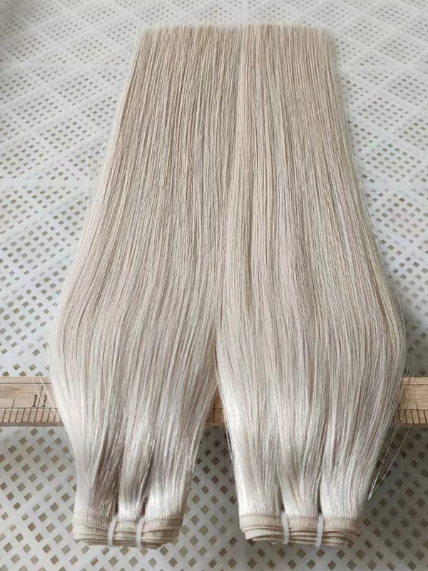 Flat weft 02.jpg